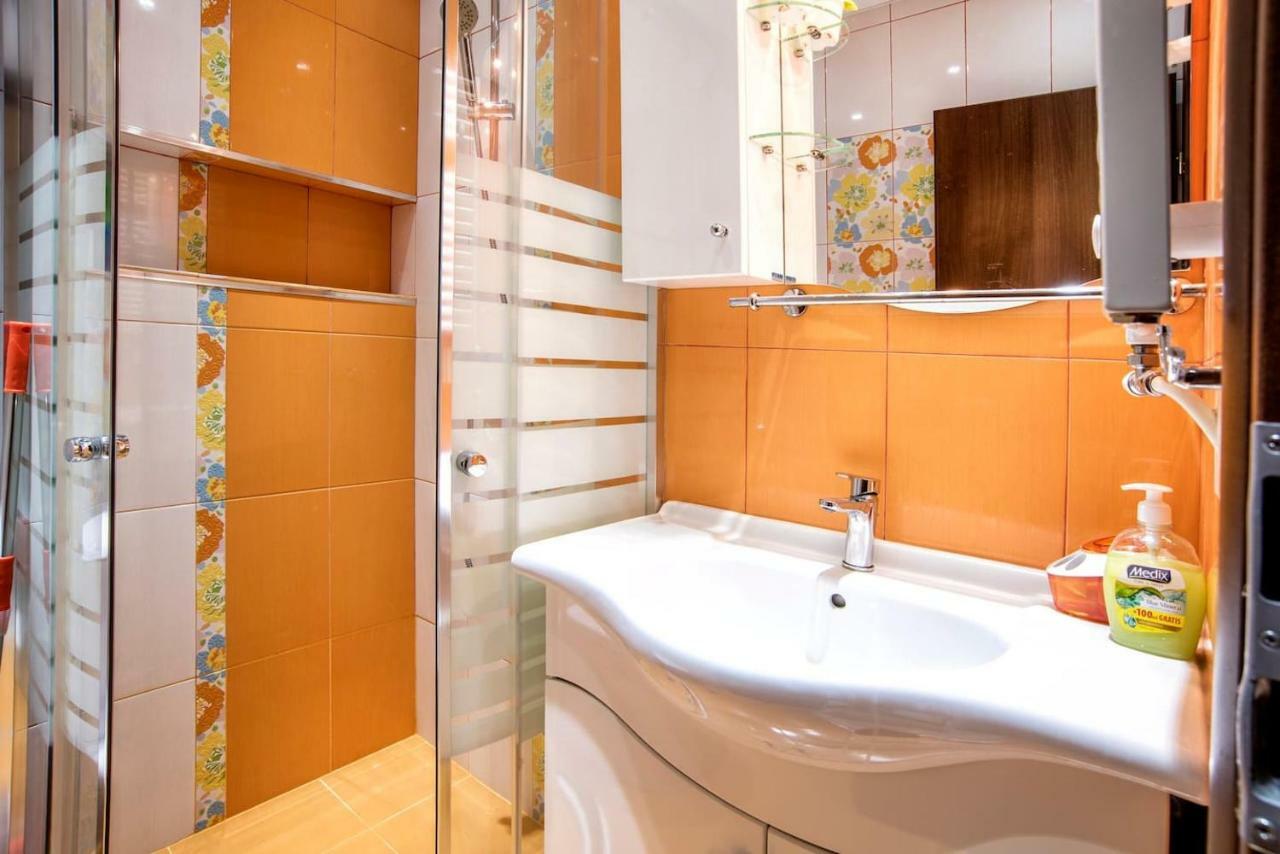 Spacious And Stylish Apartment In The Heart Of Sofia Plus Parking Εξωτερικό φωτογραφία